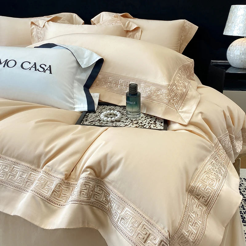 600TC Egyptian Cotton White Luxury Embroidery Set - 4 Pieces