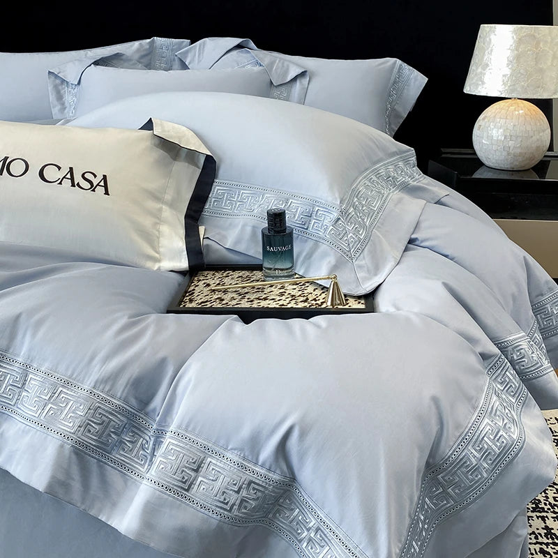 600TC Egyptian Cotton White Luxury Embroidery Set - 4 Pieces