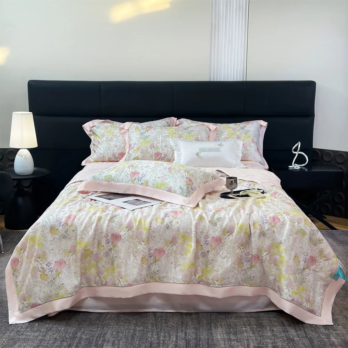 4-Piece Floral Plant Print 500TC Lyocell Summer Comforter Set | Soft Silky Cooling Bedding |
