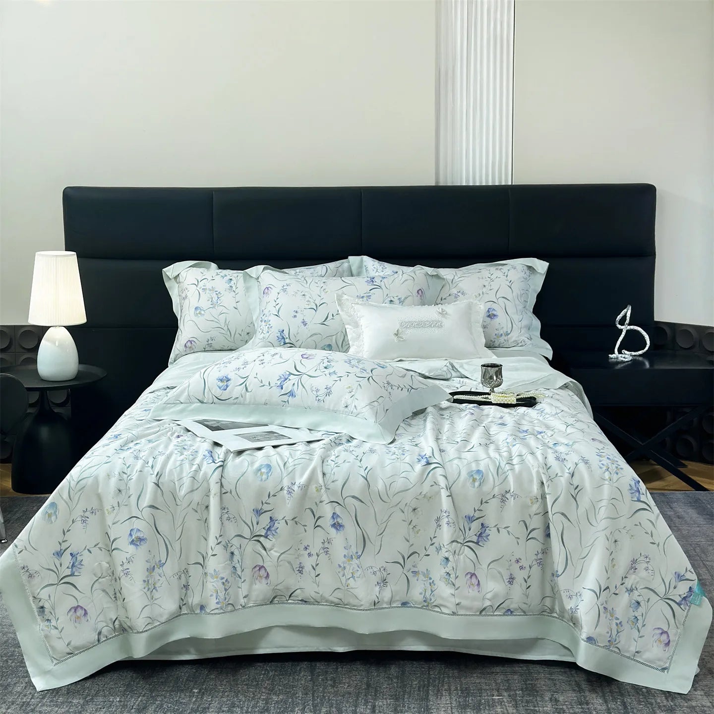 4-Piece Floral Plant Print 500TC Lyocell Summer Comforter Set | Soft Silky Cooling Bedding |